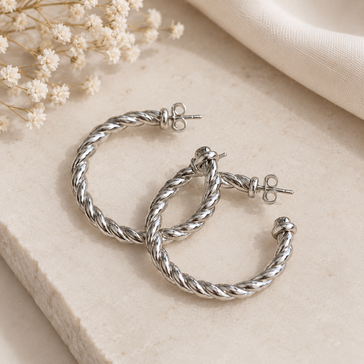 The Mia Hoops